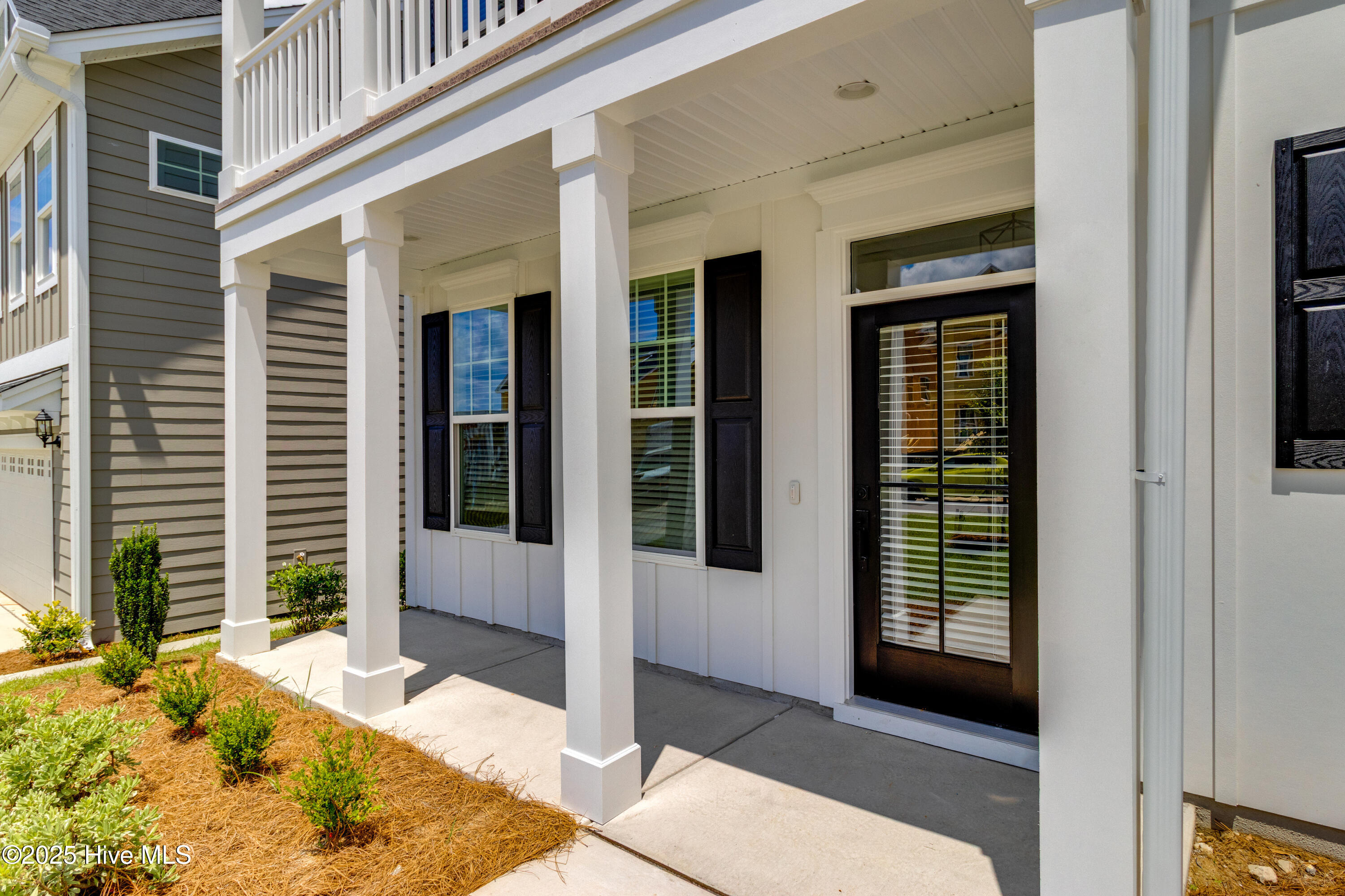 1005193217