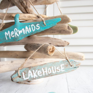 5 Beach Inspired Ornaments for Your Christmas Tree | Seashore Realty