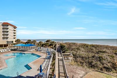 St Regis 2209 - Seaview Haven