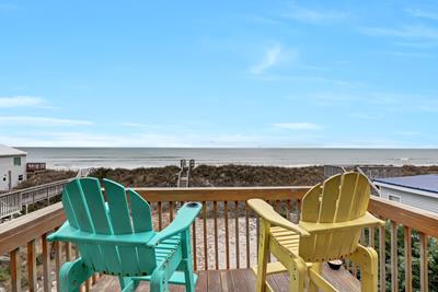 3802 Island Drive